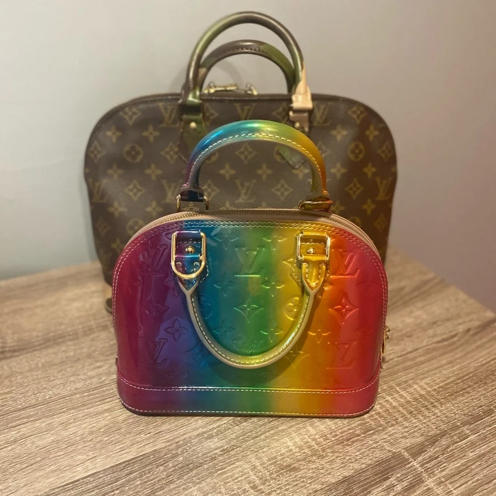 Authentic Louis Vuitton Alma - Picture 12 of 13